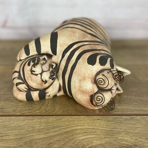 Vtg Fat Cat Kitten C Butler Jones Art Pottery Coin Bank Clay Signed Wire Whisker